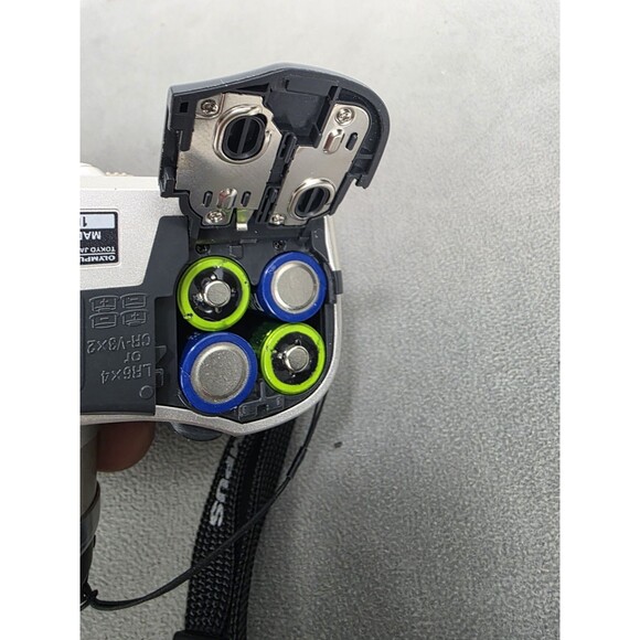 Olympus Camedia C-720 Ultra Zoom Digital Camera - Tested & Working Mint - Picture 12 of 12